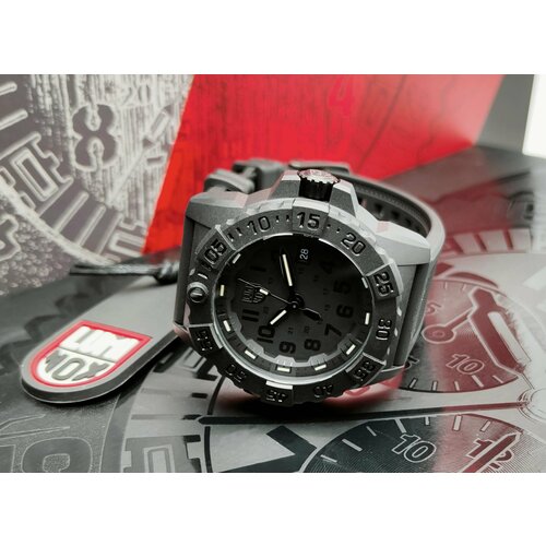 фото Наручные часы luminox оригинальные часы мужские наручные luminox navy seal 3500 xs.3501. bo. f. наручные мужские кварцевые часы. часы для мужчин производства швейцарии, черный