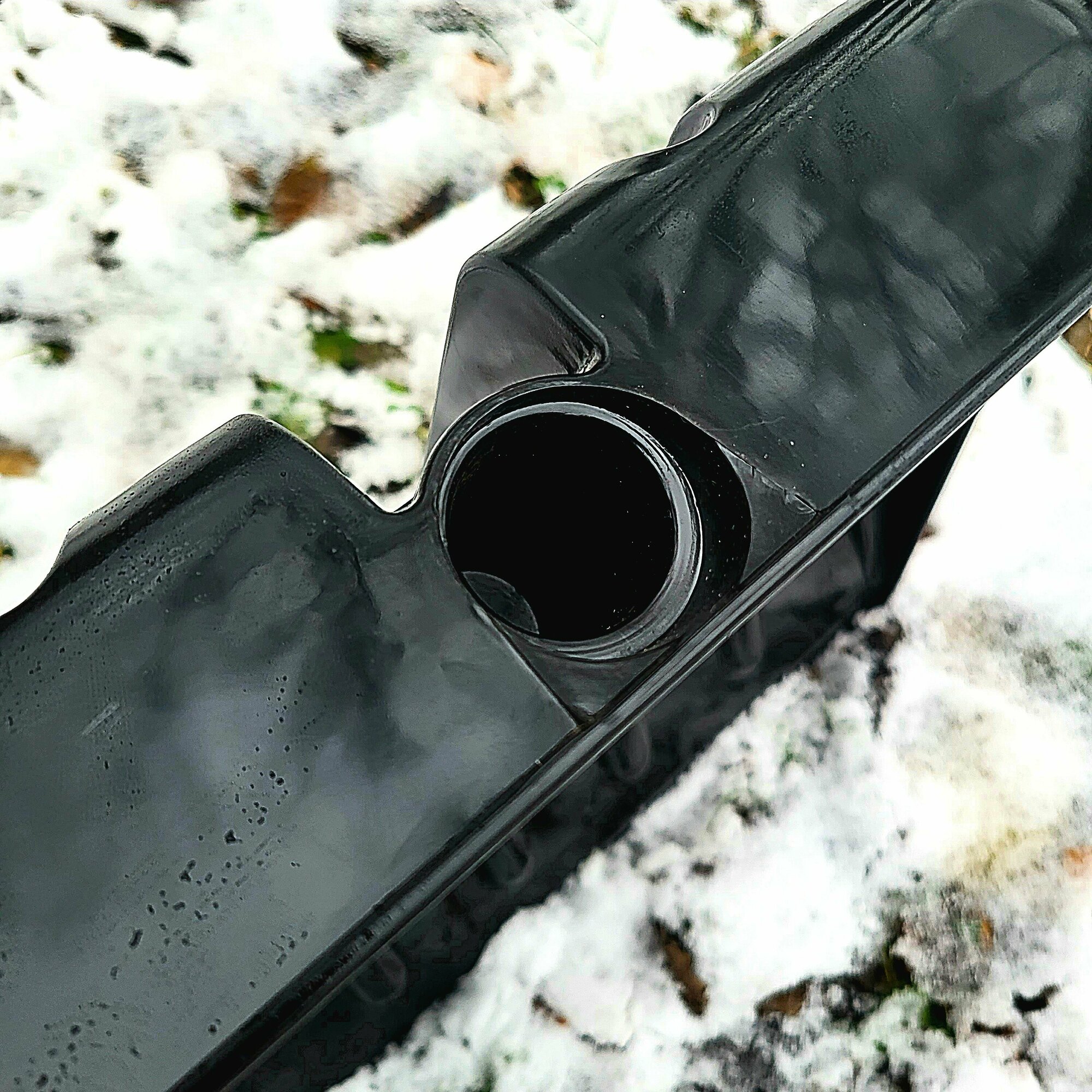 Лопата снеговая из поликарбоната ПК-1-Э черная без черенка (широкая) - фотография № 4
