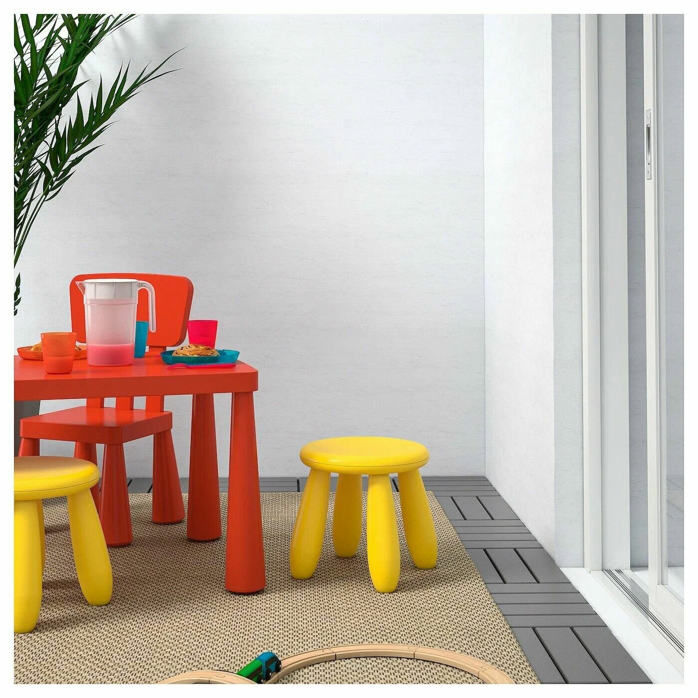 фото MAMMUT детский табурет IKEA, для дома/улицы, желтый