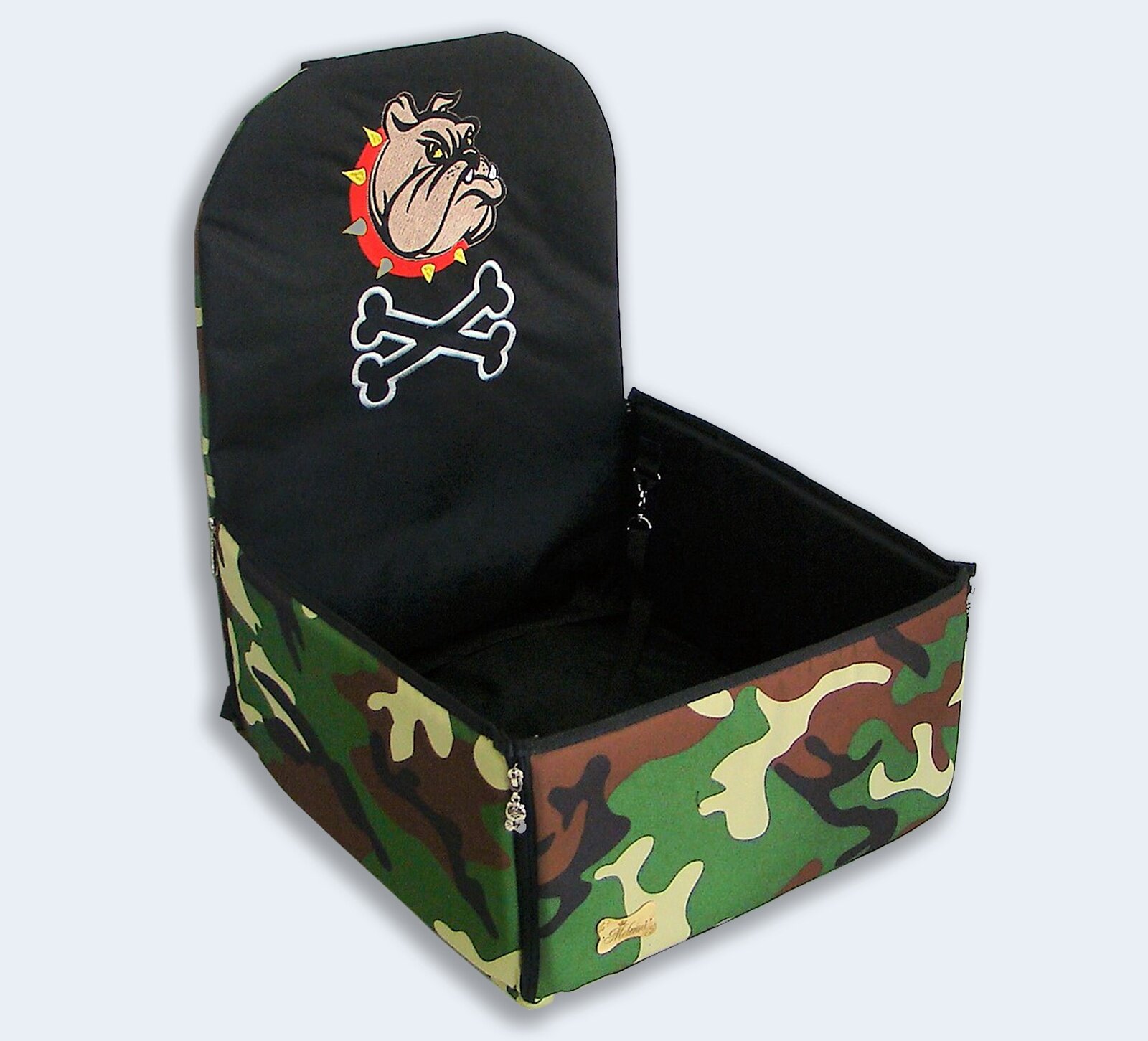 Автогамак для животных Melenni Стандарт Злой бульдог 3 зеленый камуфляж/черный