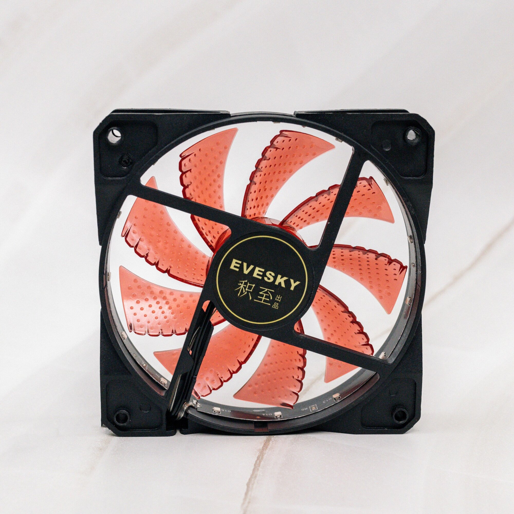 Вентилятор / кулер с подсветкой EVESKY — фото 1