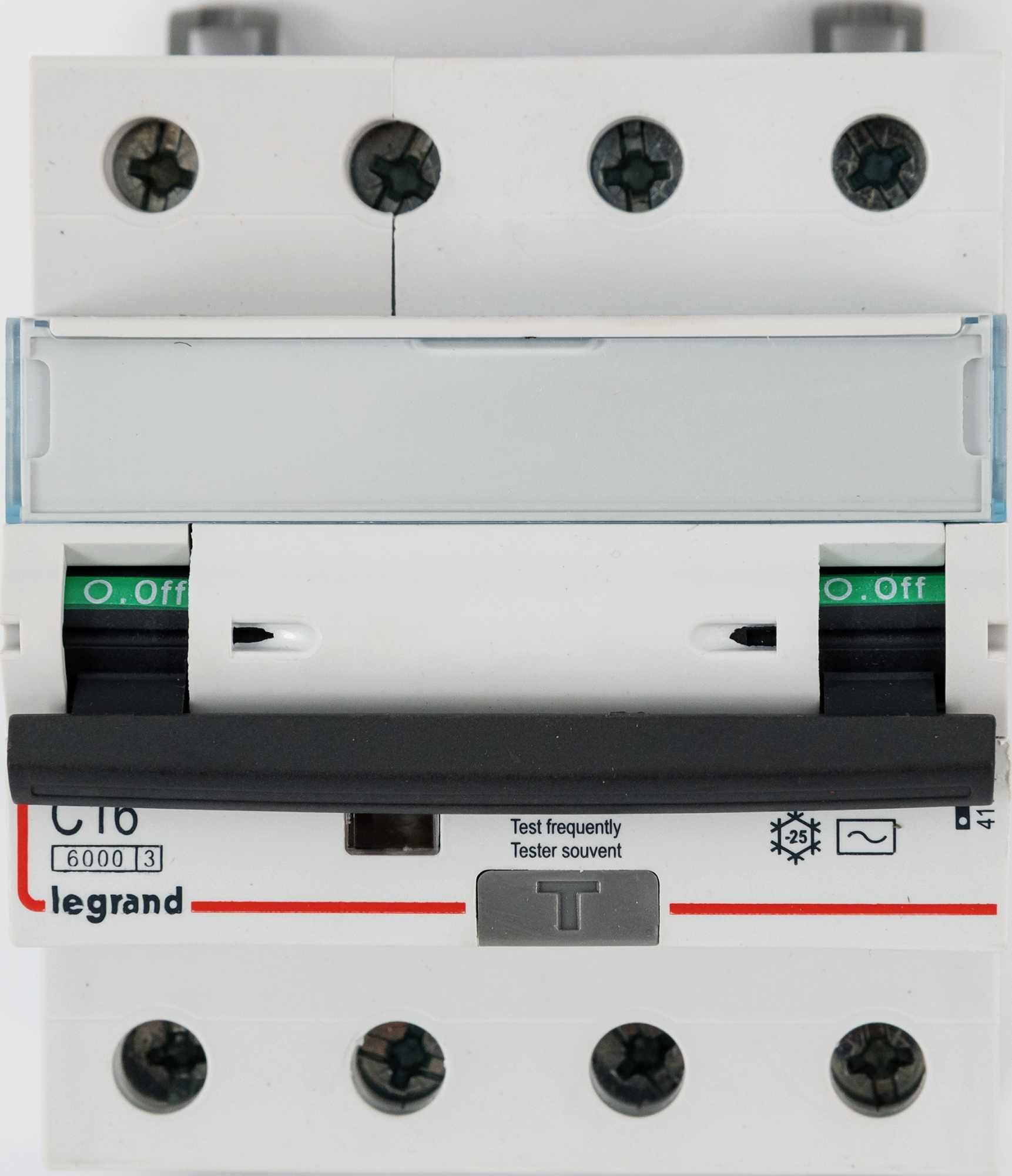 Дифференциальный автомат Legrand DX3 4P C16 A 30 мА 6 кА AC 411186