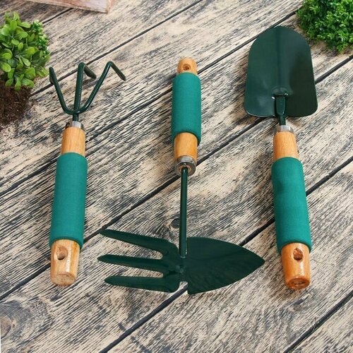 Набор садовых инструментов 3 предмета: совок лопатка, рыхлитель, мотыжка / 2 пары перчаток в комплекте набор для садовых работ