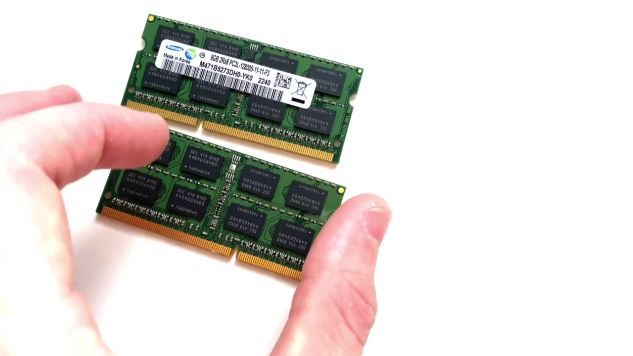 Оперативная память для ноутбука Samsung DDR3L 16 ГБ (2 шт по 8 гб) 1600 МГц 1.35V CL11 SODIMM M471B1G73DB0-YK0 — фото 1