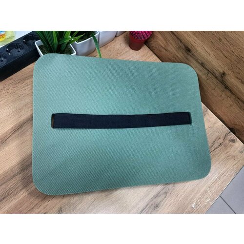 фото Коврик-сидушка "изолон", 27x34см без бренда