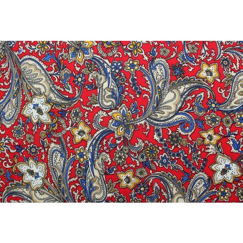 Ткань Вискоза блузочно-плательная бежево-синие пейсли на красном, ш142см, 0,5 м