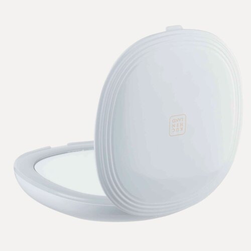 Изображение товара Зеркало карманное, 7 см, двустороннее, с подсветкой, пластик, белое, B&W