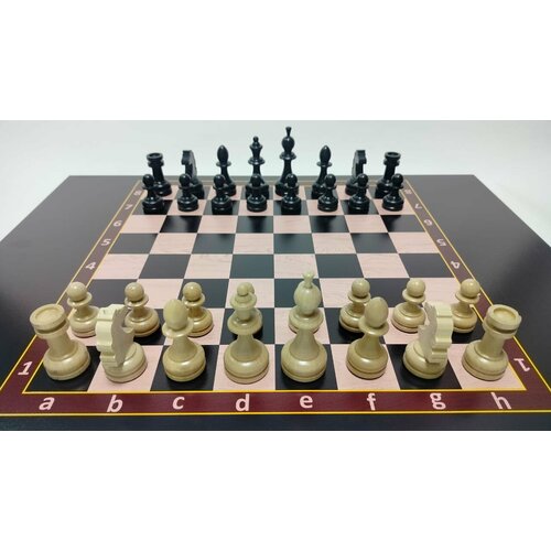 Шахматный стол классический