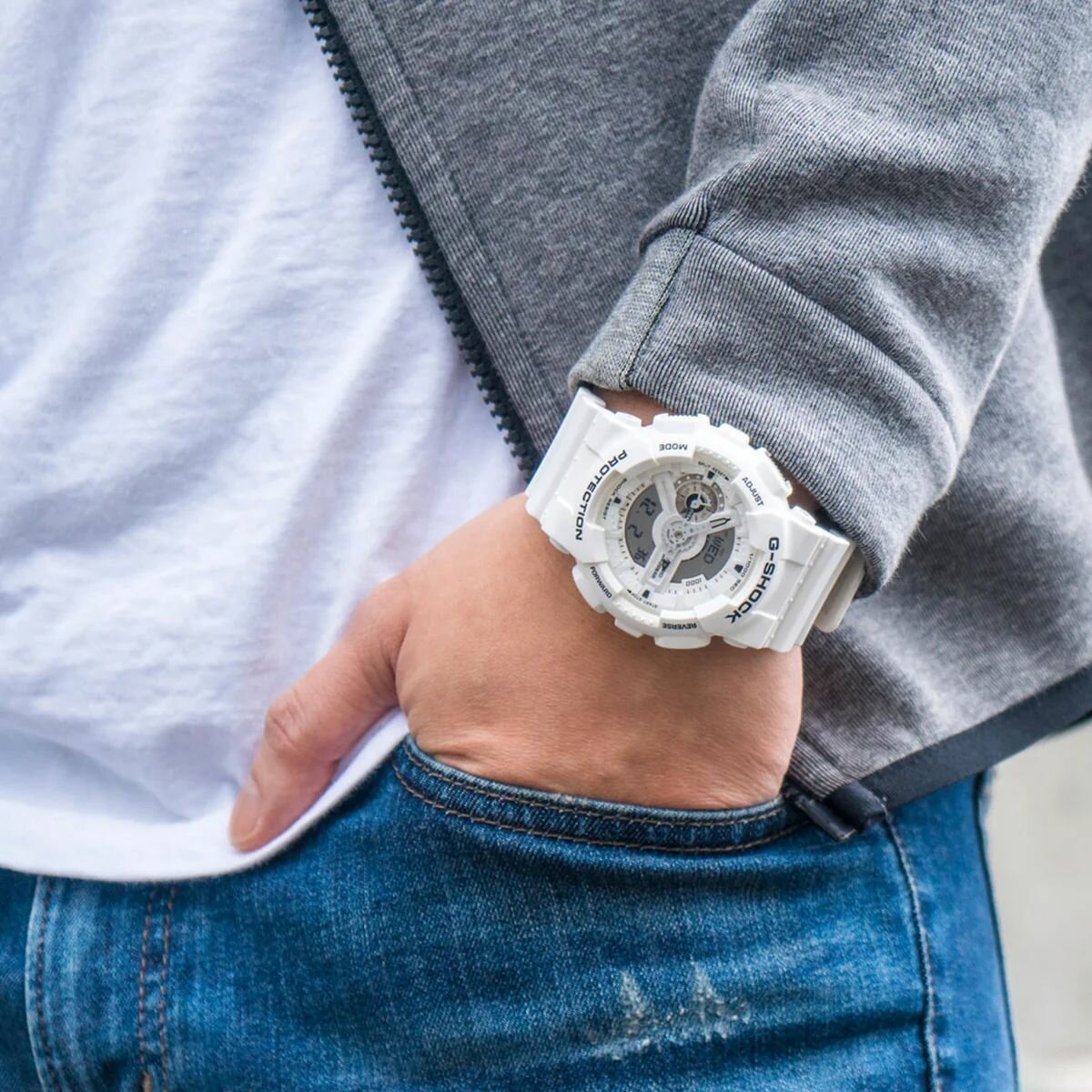 Наручные часы CASIO G-Shock, белый — фото 1