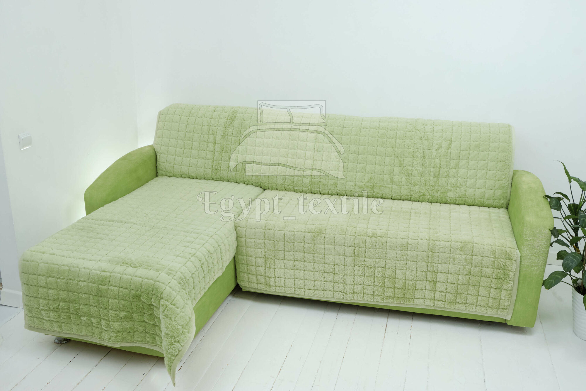 фото Покрывало, плед, дивандеки на мини диван и кресло, подушки, накидка на кресло, чехол на диван, на угловой диван, на диван прямой, кресло, Egy Textile, Меховой кролик, 1шт 90х210см, Молочный