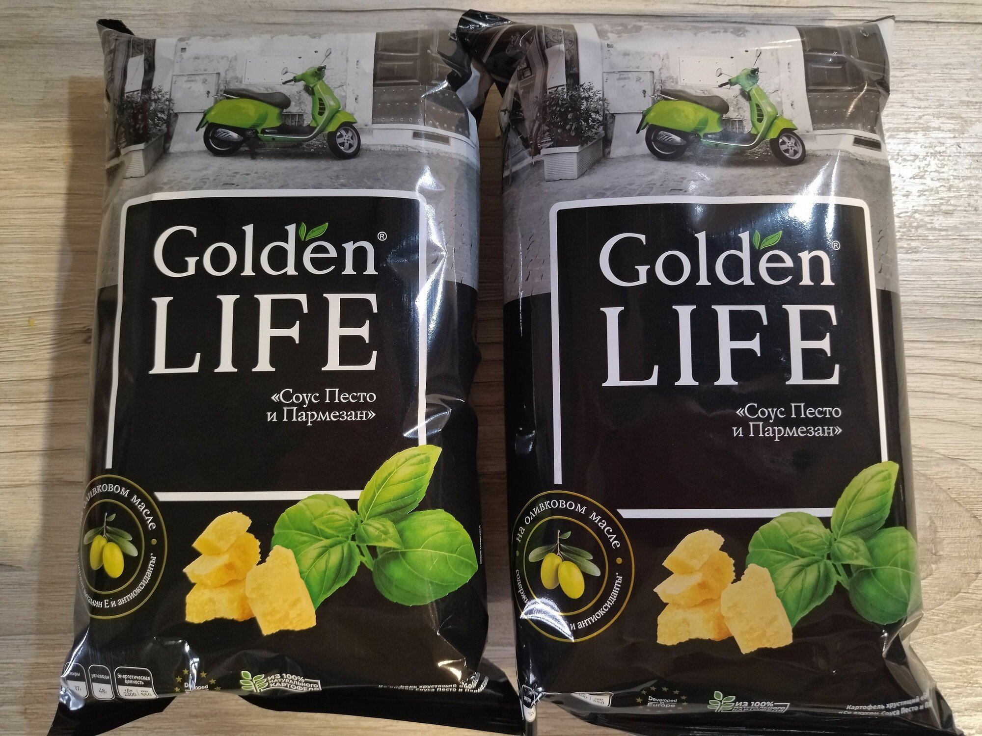 Чипсы Golden Life Соус Песто и Пармезан 90 г 2 шт