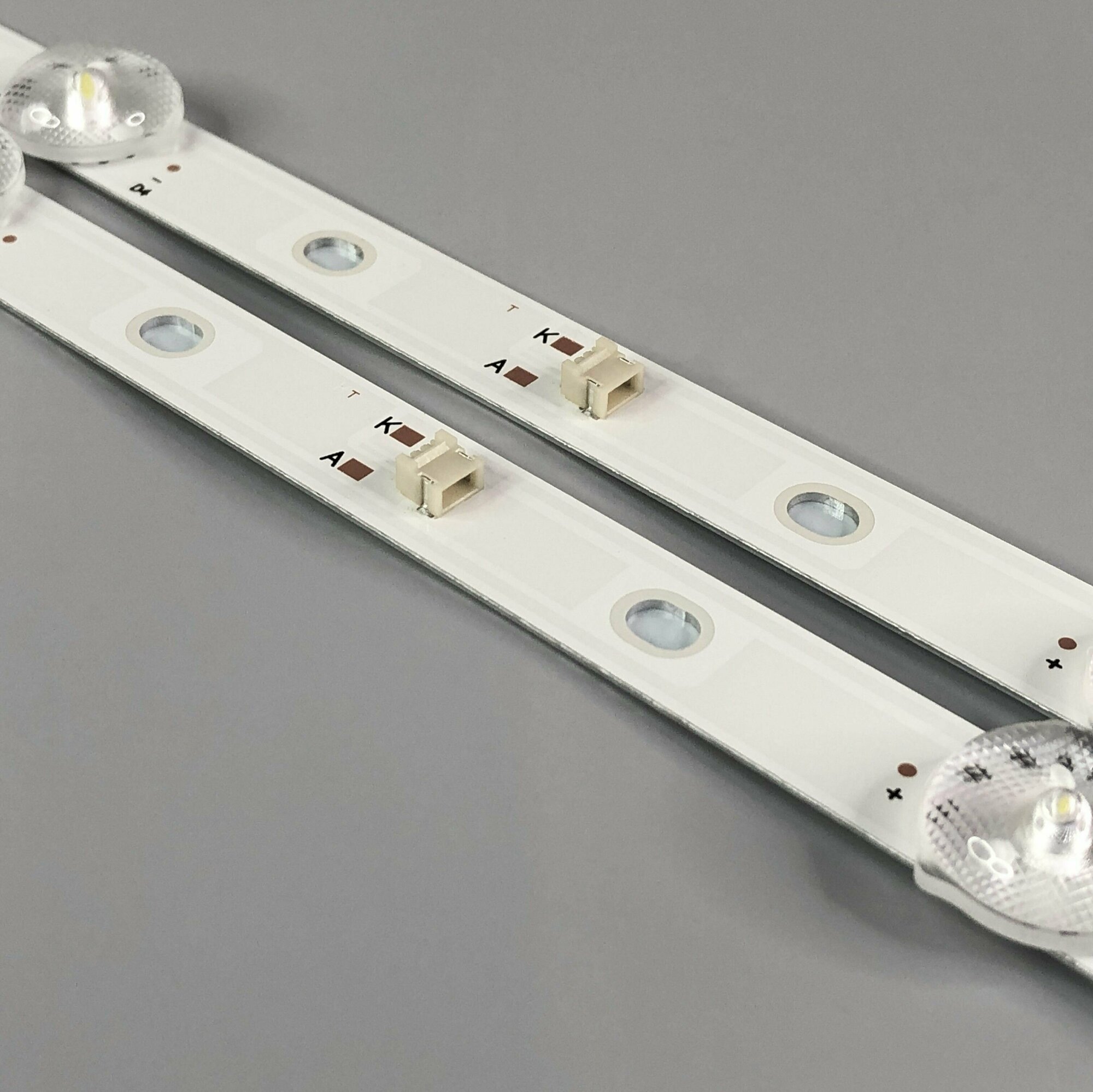 LED-подсветка KJ32D06-ZC22AG-20E 303KJ320052E для телевизора TELEFUNKEN TF-LED32S51T2S HARPER 32R820TS