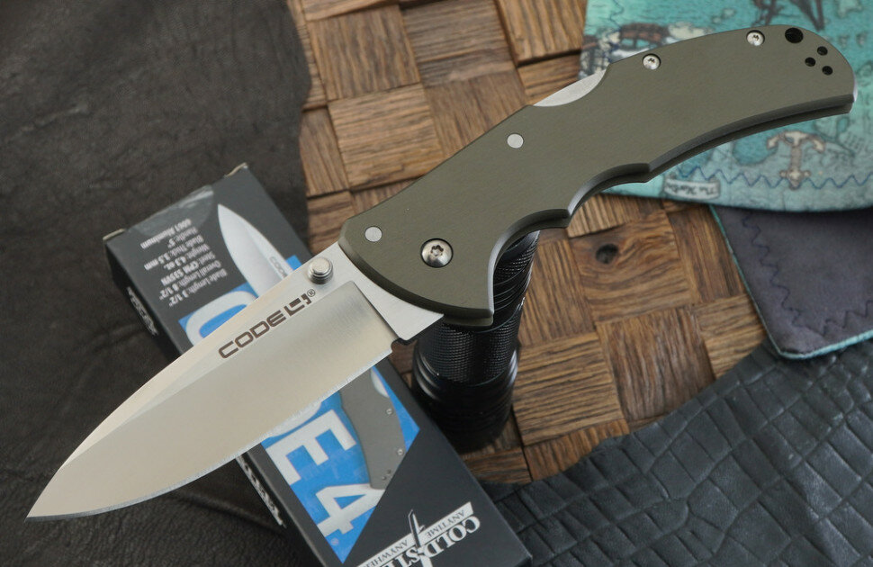 Режущий складной нож Cold Steel Code-4 Spear point CPM-S35VN 58PS