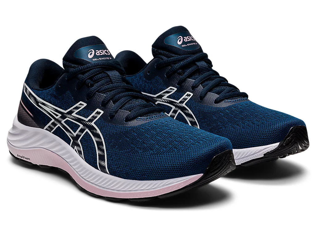 Кроссовки ASICS