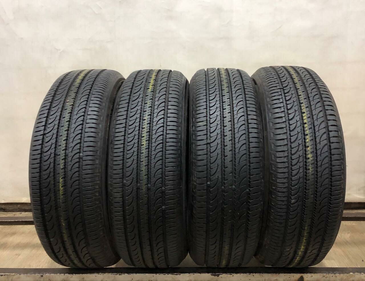 Yokohama Geolandar G055 SUV 215/60 R17 БУ Шины Летние