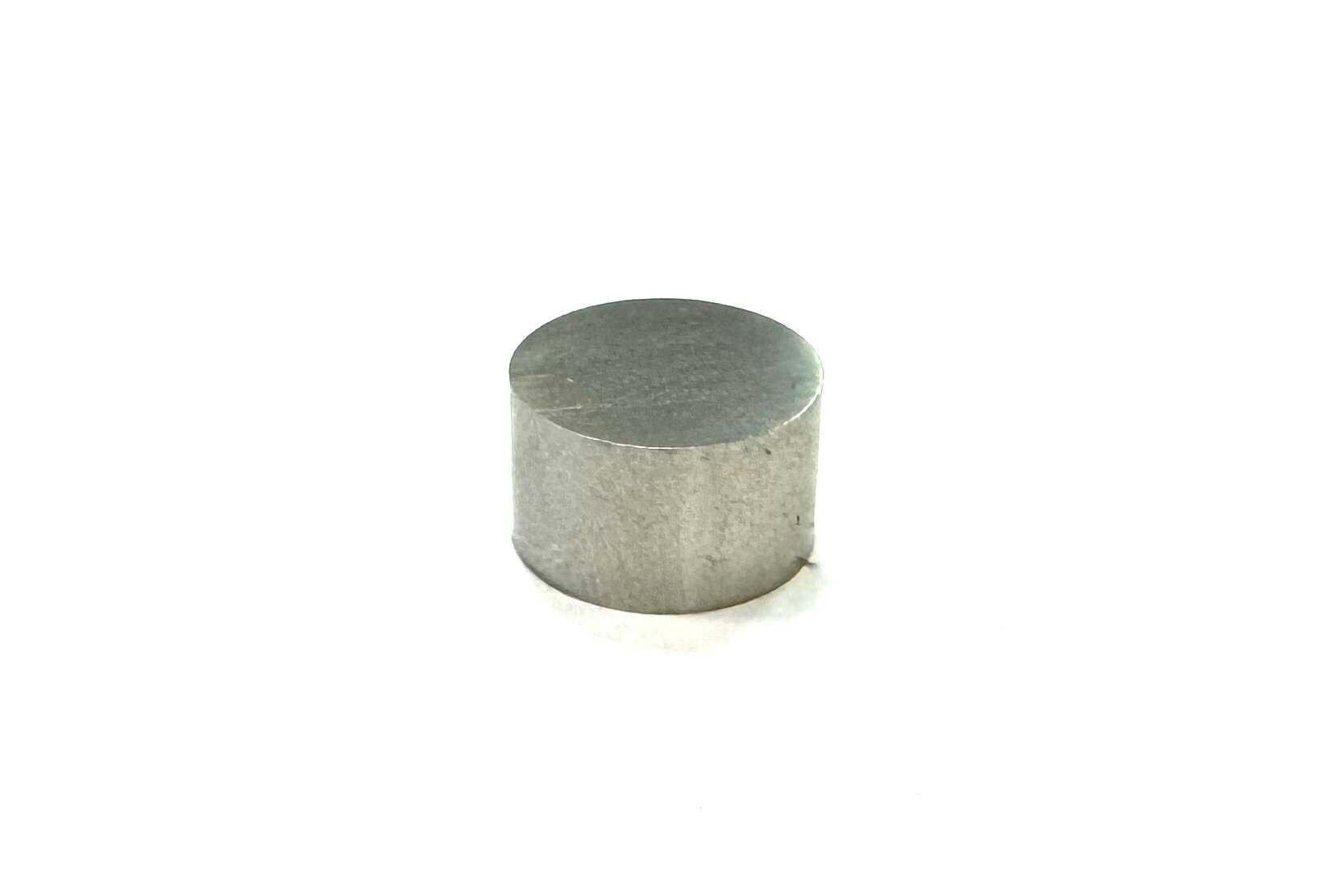 Магнит D12.6мм H7.7мм AlNiCo (юндк)