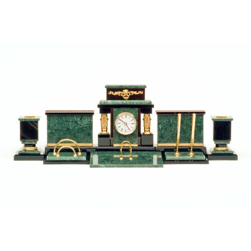 Настольный набор 0078-ЗЧ обсидиановый 8 предметов 42500₽