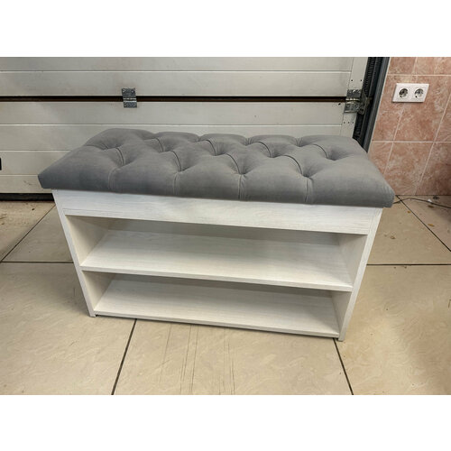 серый, белый