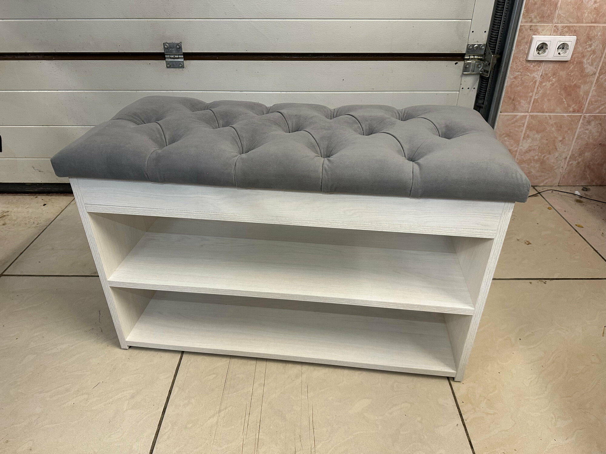 фото Обувница с коробом и мягким сиденьем