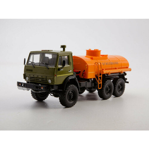 Масштабная модель 1/43 АЦ-7-4310