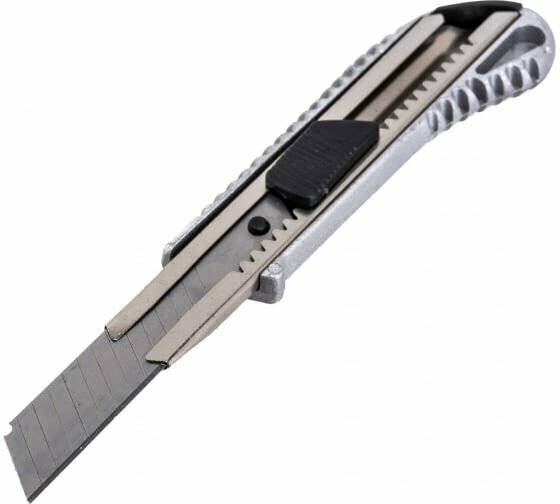 Нож с выдвижным лезвием 18 мм металллический корпус автоматический фиксатор Вихрь