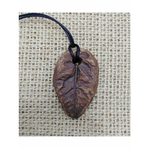 Амулет: Лепесток дерева жизни, ручная работа