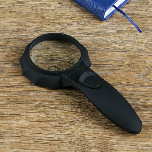 Лупа классическая с подсветкой 6х d65см 2 батарейки ААА 775₽