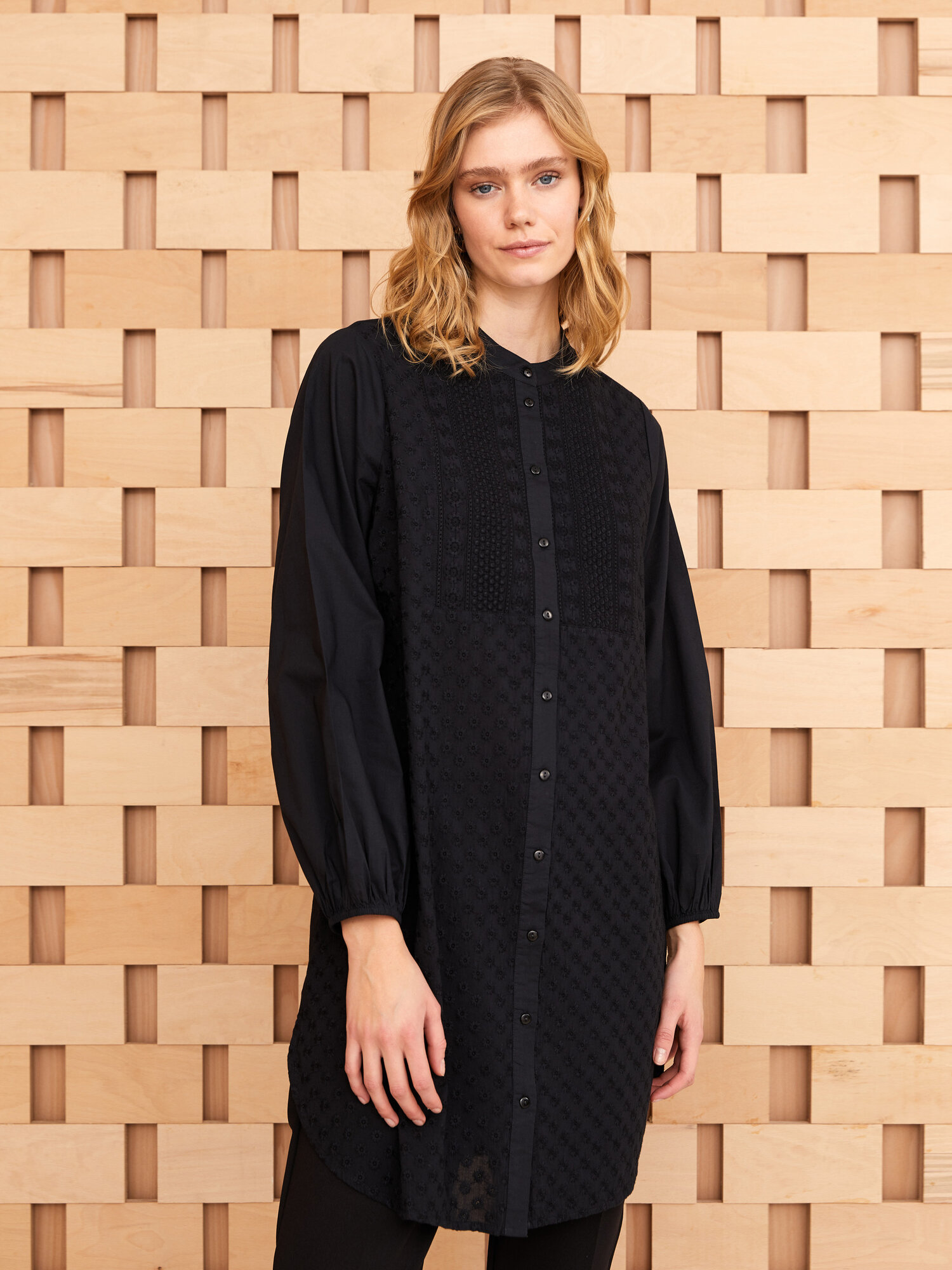 Туника LC Waikiki, 1 шт., размер 42 EU, black