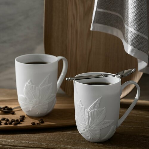 Togas Чашка для чая Пуансеттия фарфор 450 мл 1 шт 2850₽