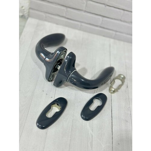 Ручка нажимной Stublina, Premium для калитки -для профильных дверей Графит ral 7024