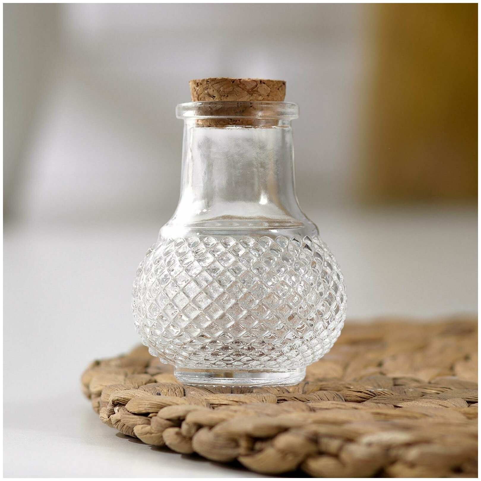 фото Стеклянная масленка, бутылочка для массажных, эфирных и ароматических масел Грани ароматов, стекло, 50мл + косметическое масло в подарок