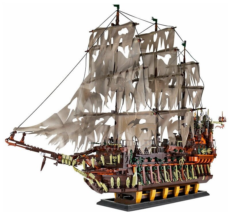 Конструктор Mould King 13138 Летучий Голландец Дейви Джонса из 3653 деталей, серии Pirates, Корабли
