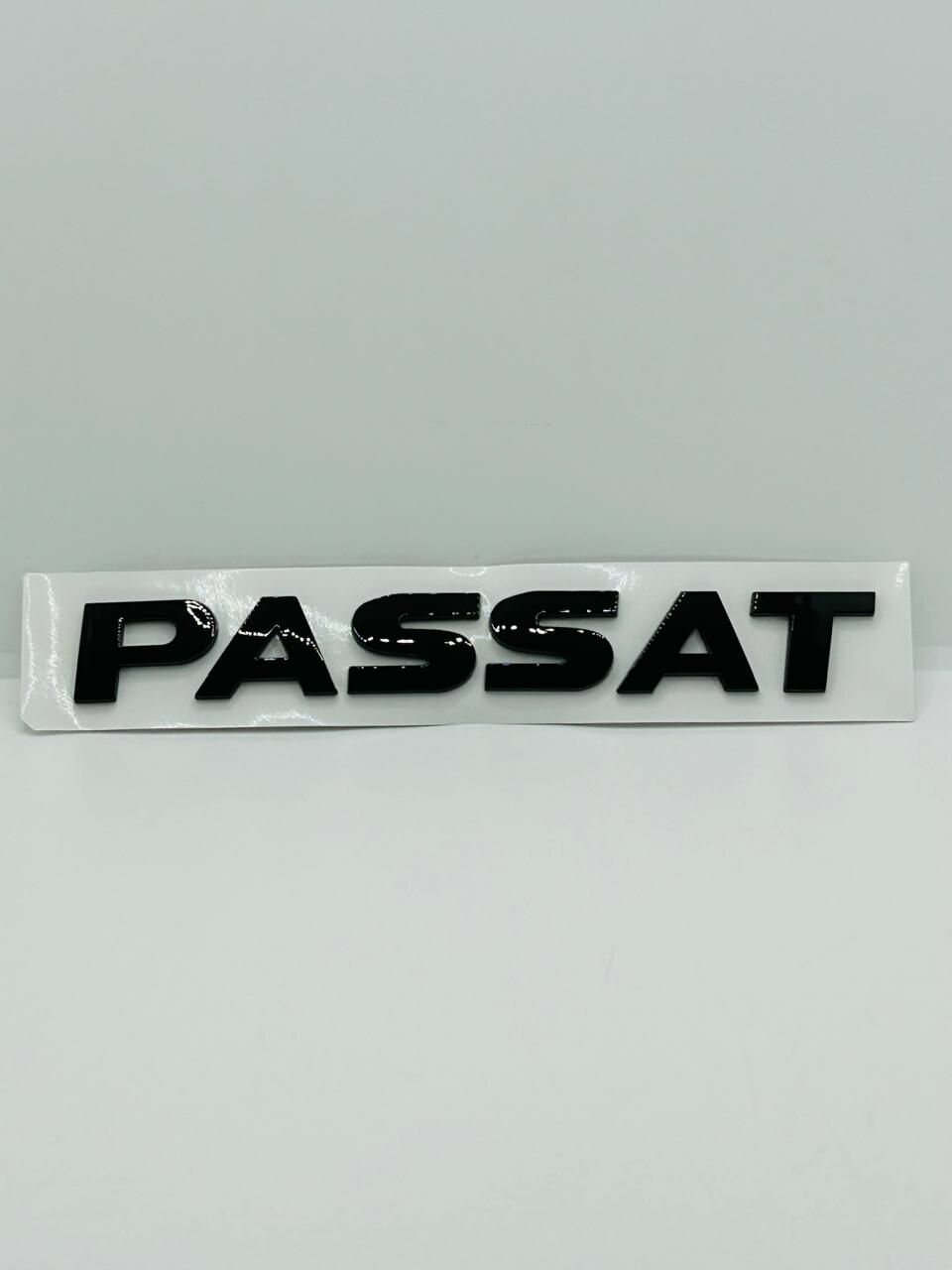 Шильдик Наклейка Passat Чёрная Black