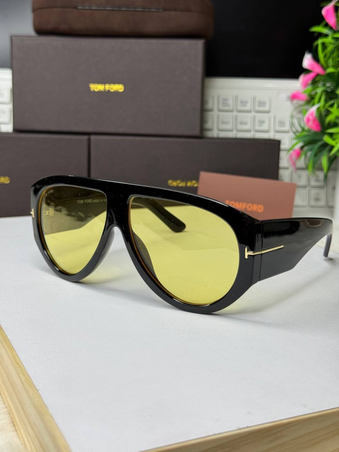 Солнцезащитные очки Tom Ford, желтый — фото 1