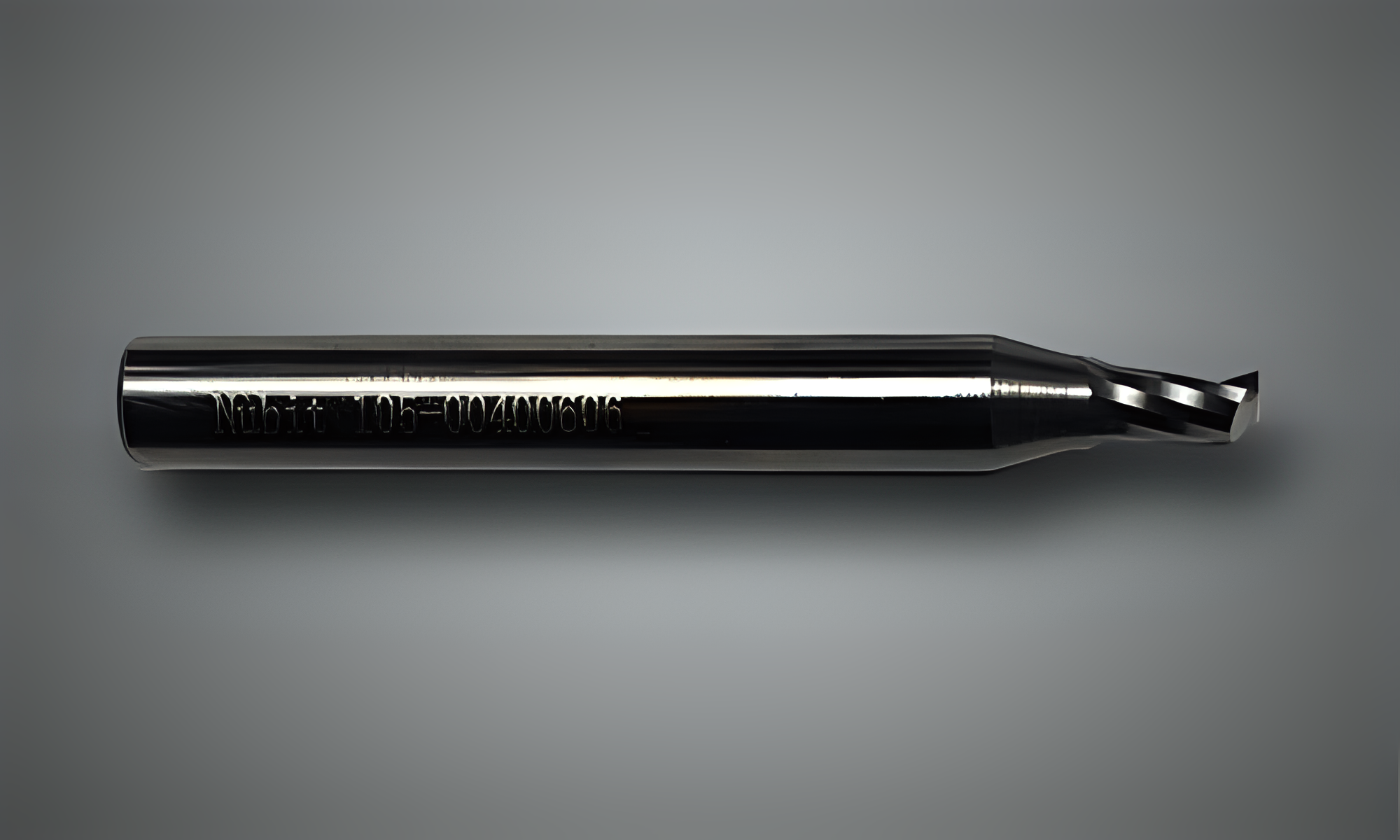 фото Концевая фреза Nubit-105-00400606: Серия-105: Твердосплавные однозаходные фрезы для обработки панелей из цветного металла