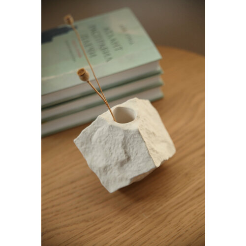 Ваза интерьерная Эрлеит для сухоцветов 660₽