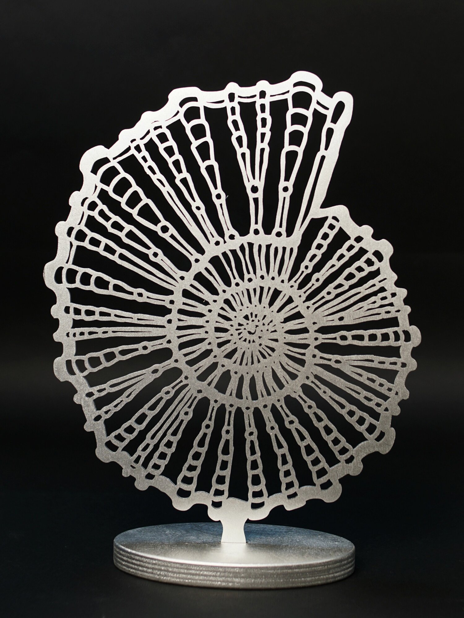 фото Декор для дома интерьера настольный Shell из дерева от мастерской FrogDog