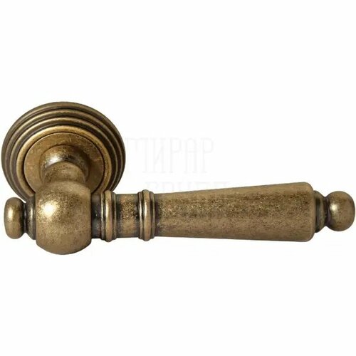 Дверная ручка на круглой розетке RUCETTI RAP-CLASSIC-L 8 бронза состаренная дверная ручка на круглой розетке rucetti rap 8 ab античная бронза