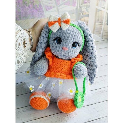 Игрушка вязанная ручной работы 