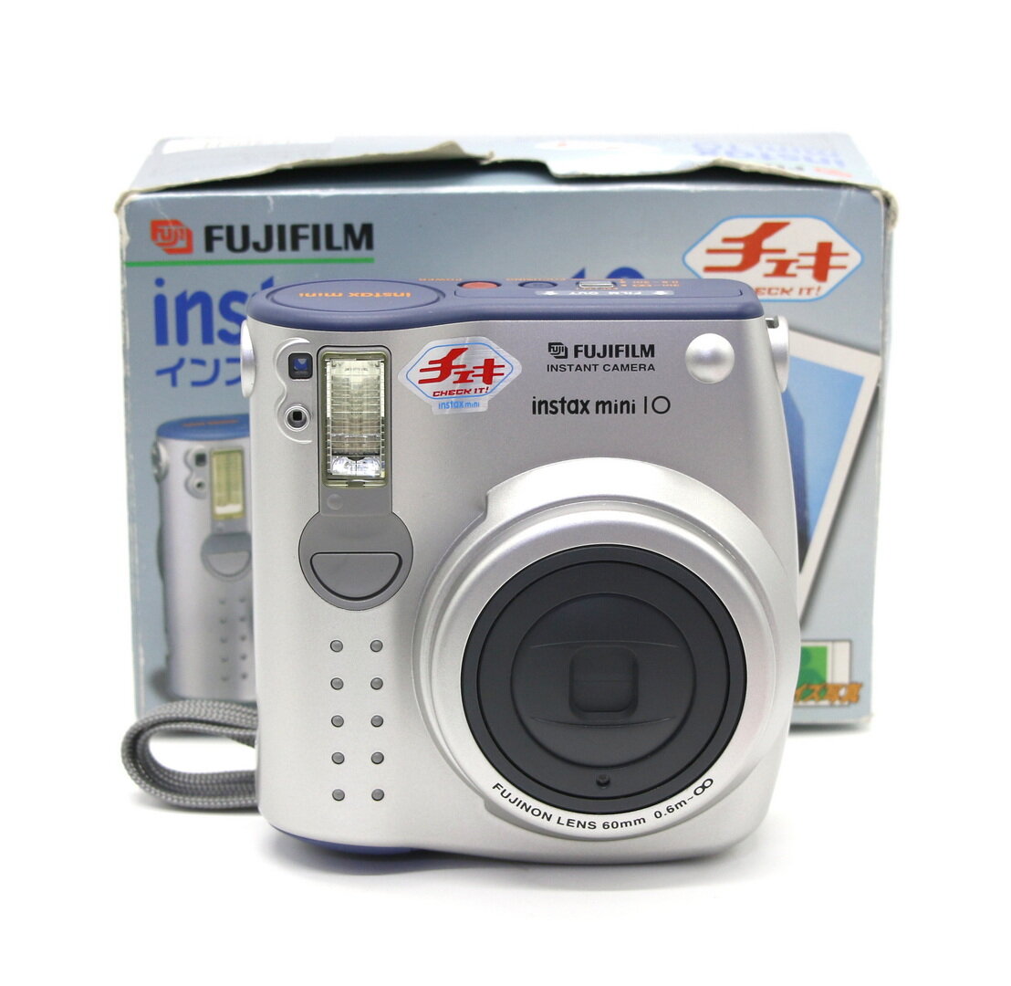 Fujifilm Instax Mini 10 в упаковке