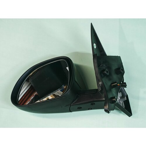 Зеркало заднего вида левое без обогрева Chery M11 16 16V CVT седан M118202010DQ 8100₽