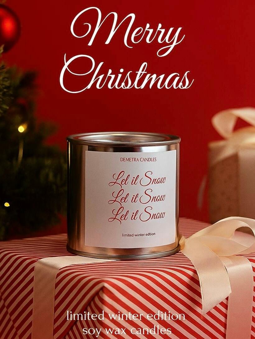 Свеча ароматическая с деревянным фитилем LET IT SNOW с ароматом  Хвои и Мандаринов  250 мл DEMETRA CANDLES