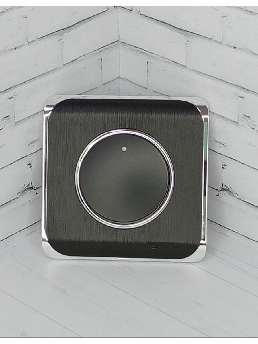 фото Выключатели механические Sharm Electrical 0 черный, черный каменный, черный матовый, серебро, серебристый