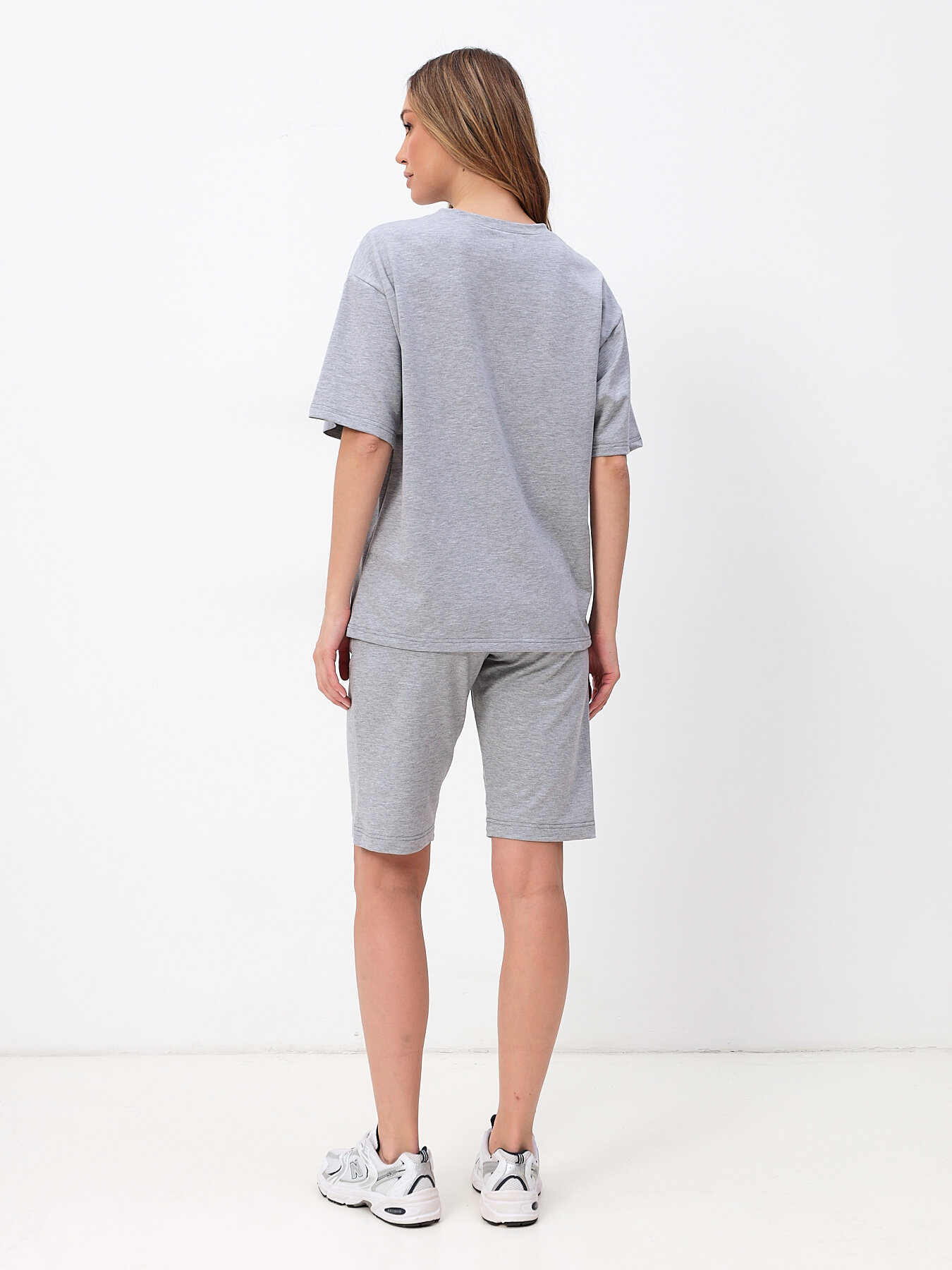 Футболка женская oversize, светло-серая MOM №1 — фото 1