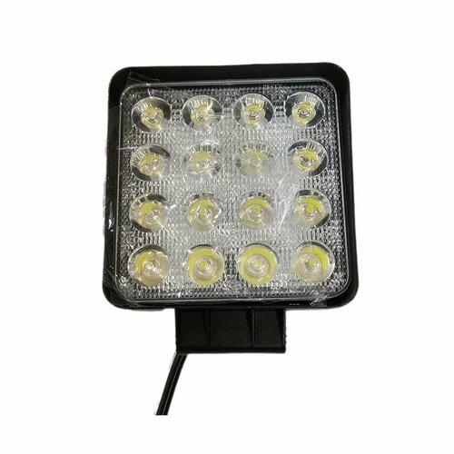 Фара квадратная направленный свет 16 диодов 48W 118x125x60 1224V M Master Part MPE-SQ48W-16LED-60S 1950₽