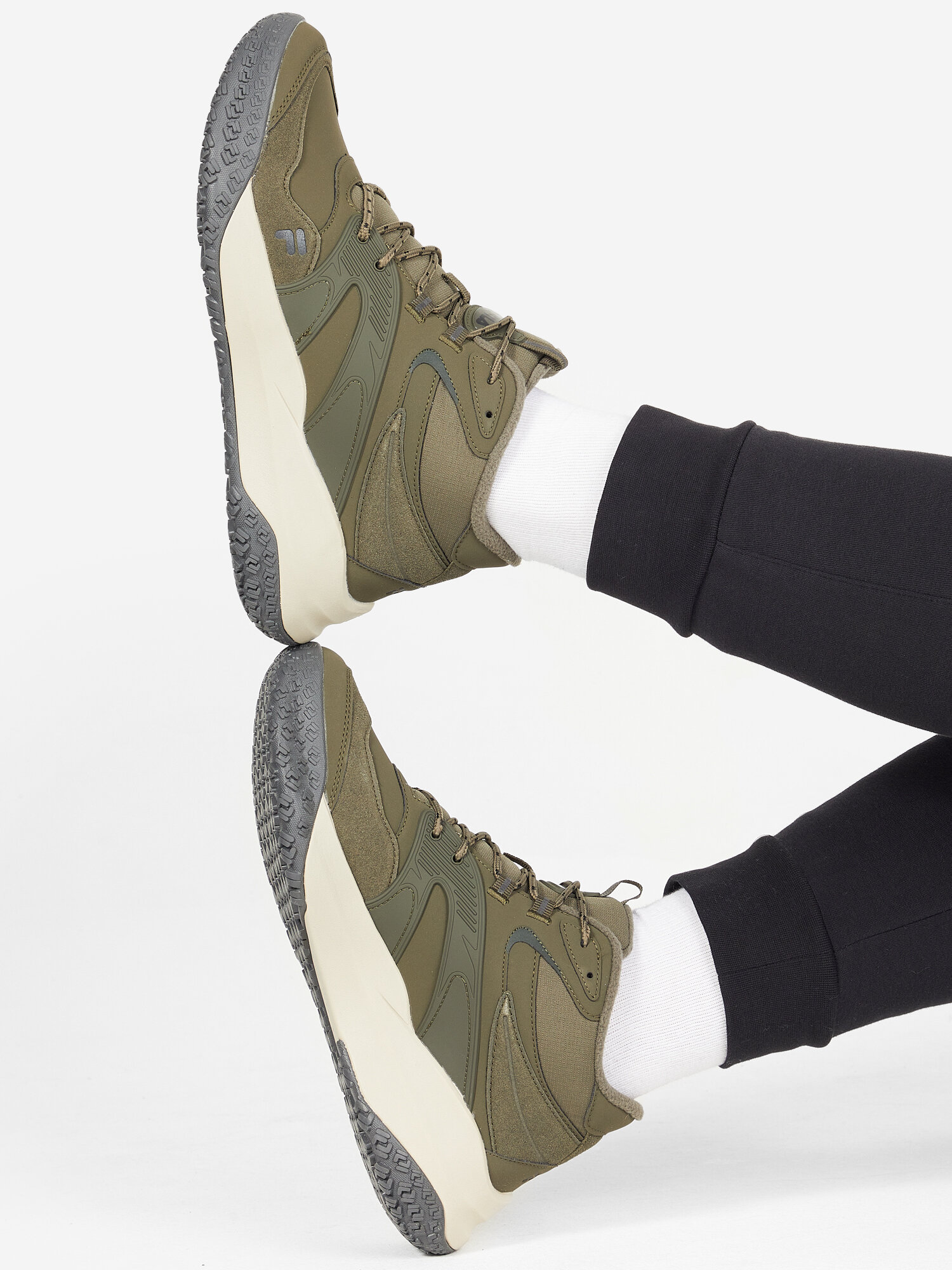 Кроссовки Fila TORNADO MID NXT WNTR M, размер 41, хаки