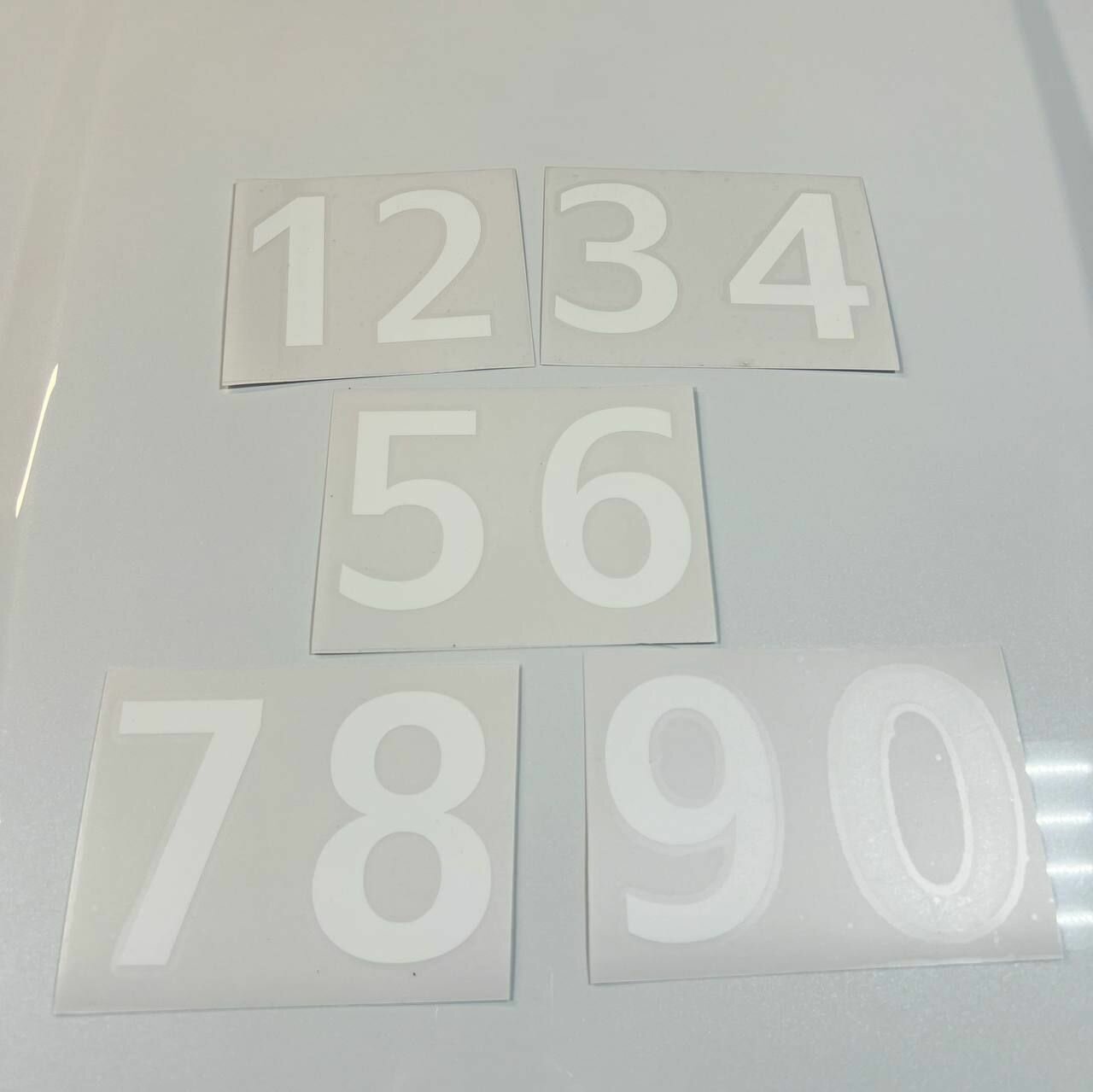 Цифры белые для номера такси на двери авто(10шт)