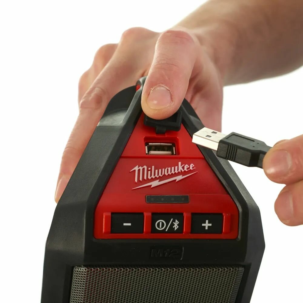 Аккумуляторный Bluetooth-динамик Milwaukee M12 JSSP-0, 12 В, без АКБ и ЗУ, - фото №4
