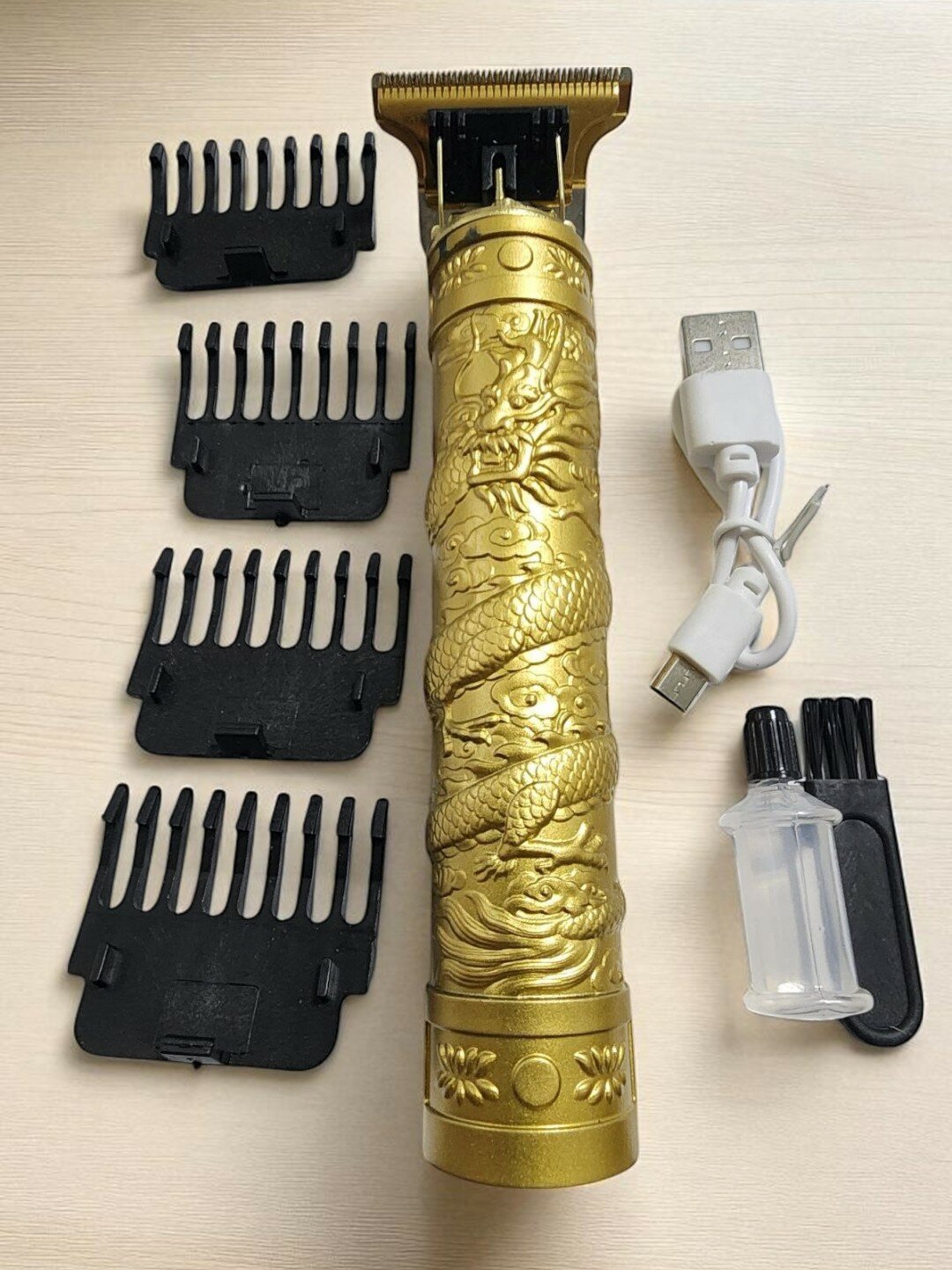 Vintaje trimmer t9 Vintaje Еще одним преимуществом данной модели является ее компактность и легкость.