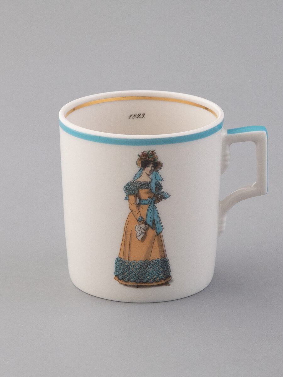 Чайная пара "Modes de Paris" 1823, костяной фарфор, форма Гербовая, Императорский фарфоровый завод — фото 1